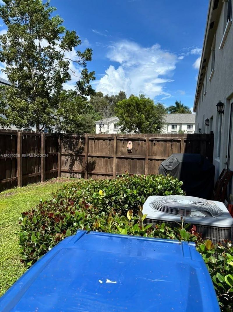 20816 NW 13th Ct, Miami Gardens, FL 33169 Photo