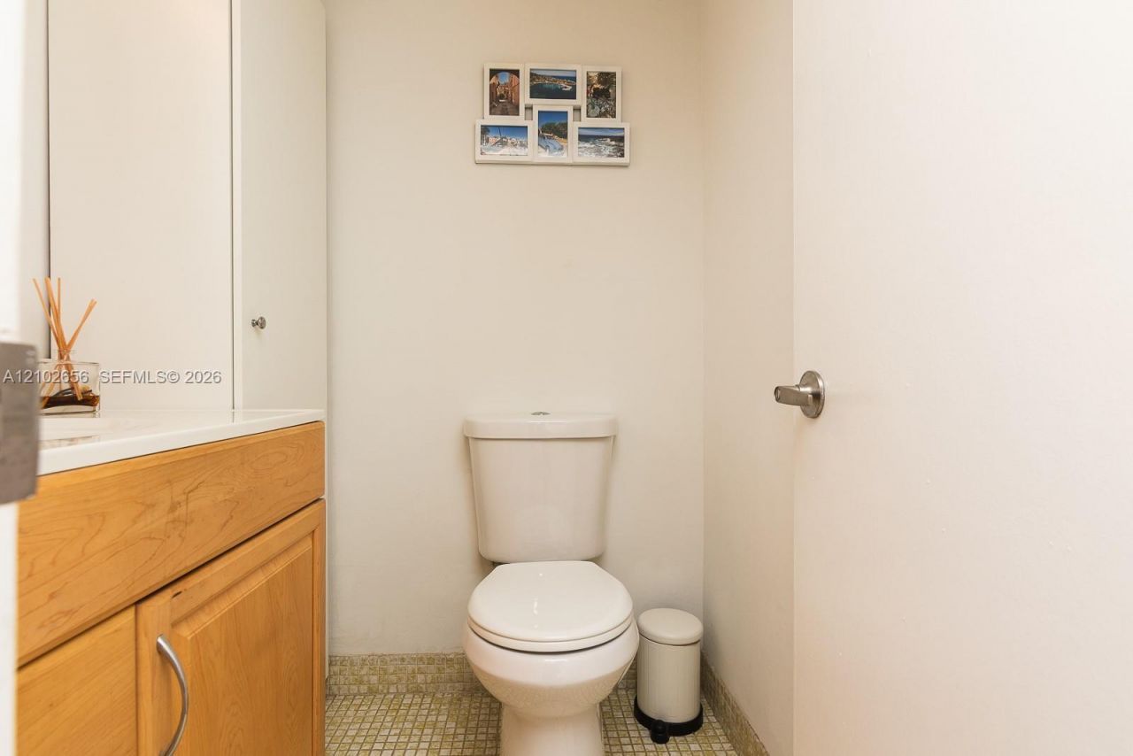1020 Meridian Ave , Unit 314, Miami Beach, FL 33139 Photo