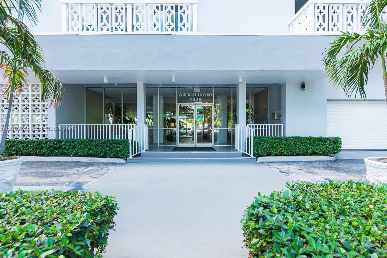 1020 Meridian Ave , Unit 314, Miami Beach, FL 33139 Photo