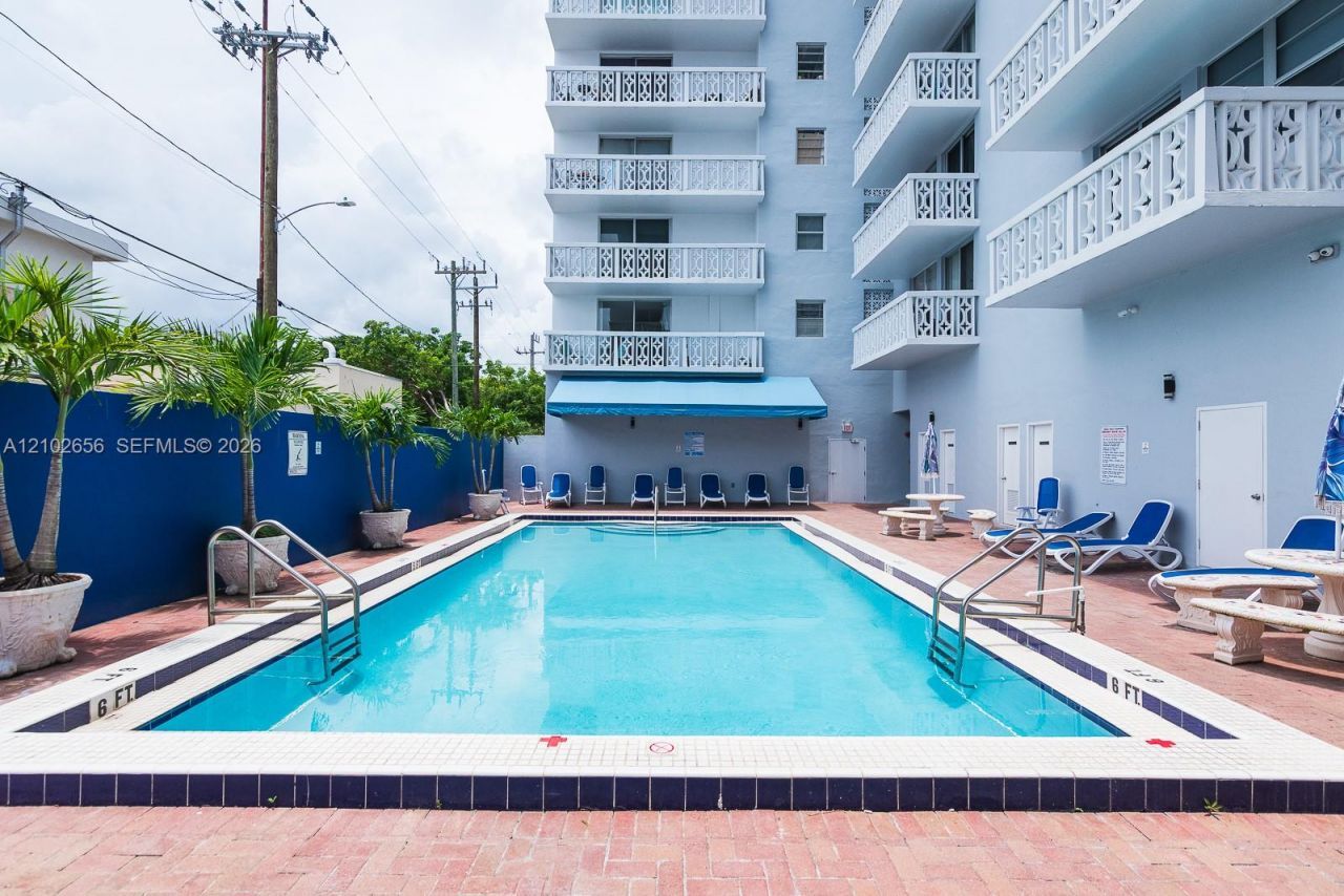 1020 Meridian Ave , Unit 314, Miami Beach, FL 33139 Photo