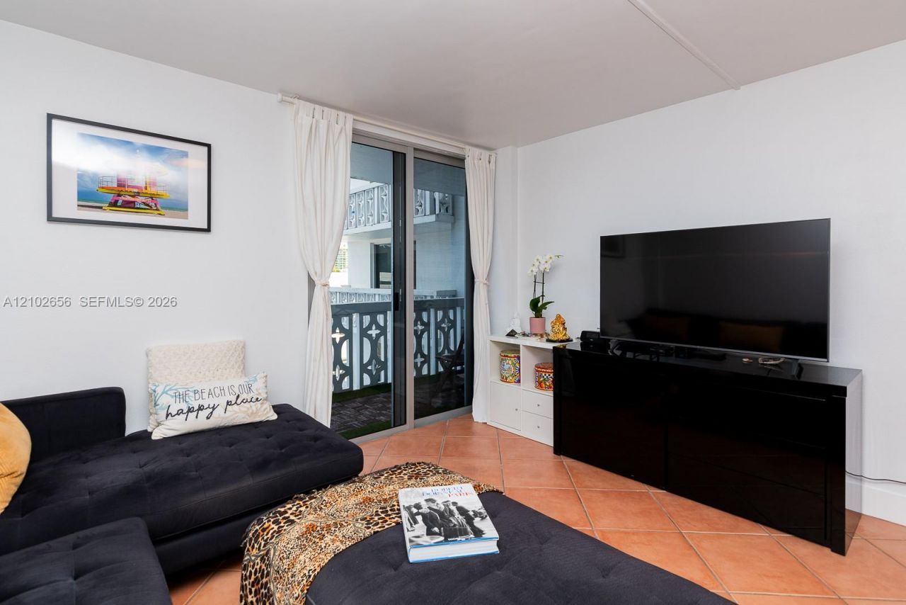 1020 Meridian Ave , Unit 314, Miami Beach, FL 33139 Photo
