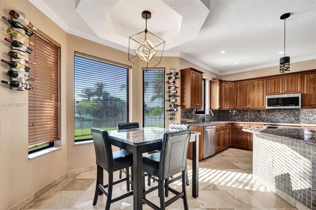 5233 SW 157th Ln, Miramar, FL 33027 Photo