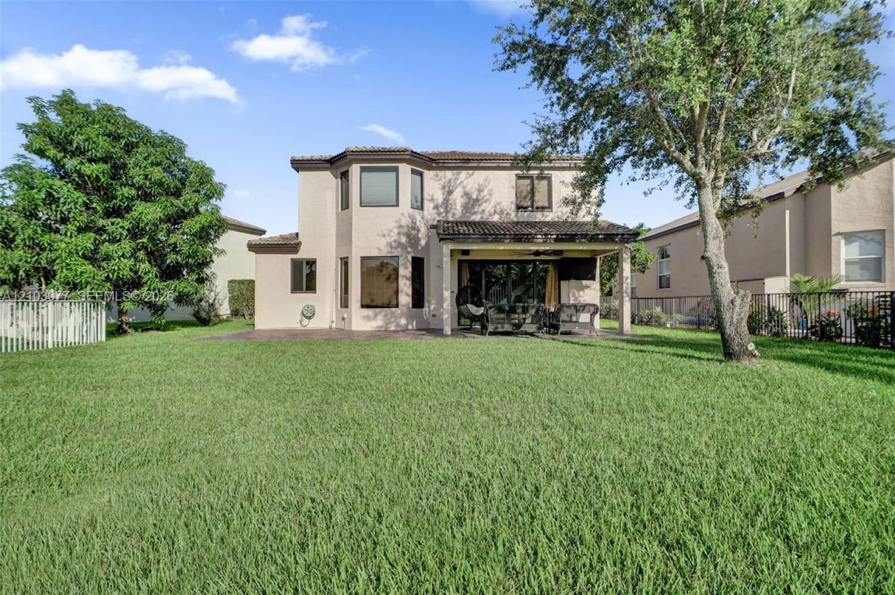 5233 SW 157th Ln, Miramar, FL 33027 Photo