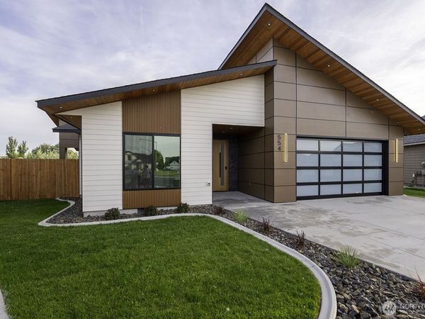 554 N Sparrow Lane , Moses Lake, WA 98837