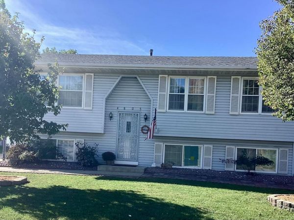 4805 25th Avenue NW, Rochester, MN 55901