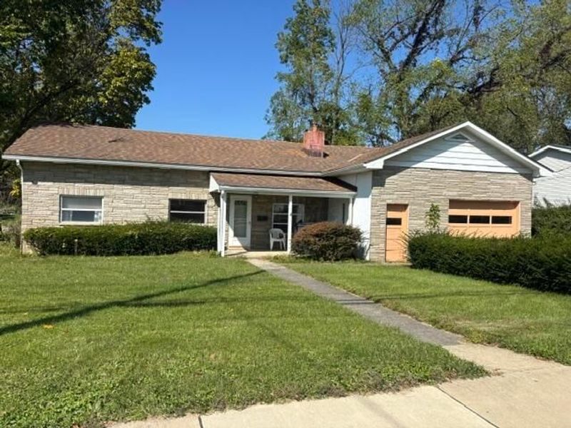 140 W Jersey Street, Johnstown, OH 43031 Photo 1
