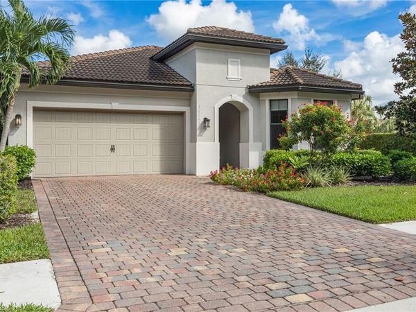 16241 Borelle CIR , NAPLES, FL 34110
