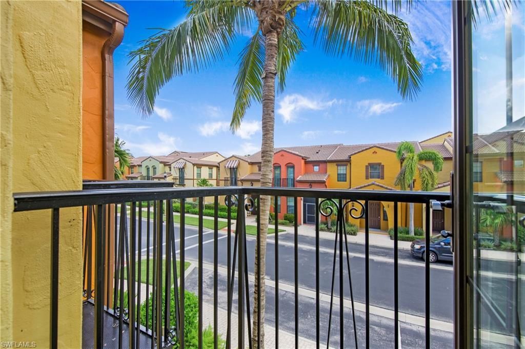 9064 Capistrano St N, Unit 5002, Naples, FL 34113 Photo
