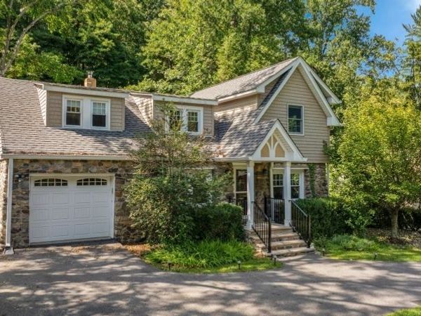 10 Boonton Ave, Montville, NJ 07005