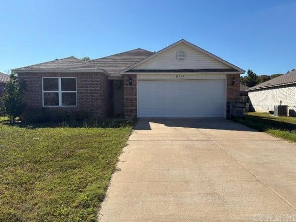 5097 Woodstream Drive, Alexander, AR 72002