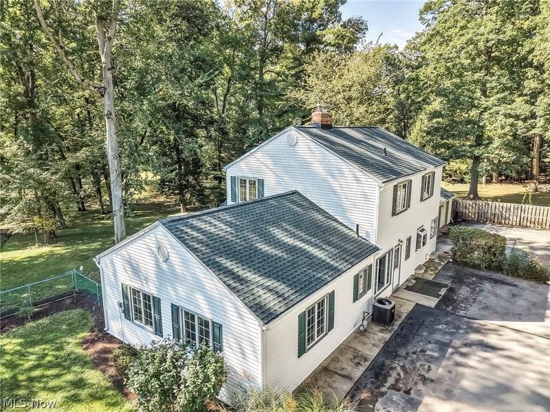 3583 W. Bath Rd. , Akron, OH 44333 Photo 8