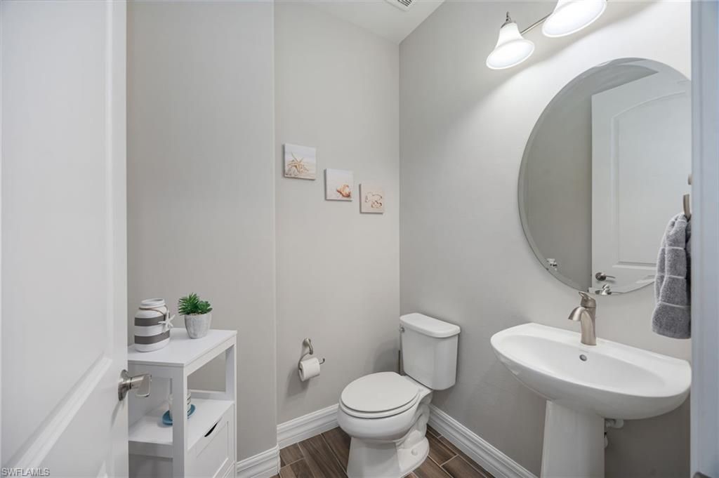 16241 Borelle Cir , Naples, FL 34110 Photo