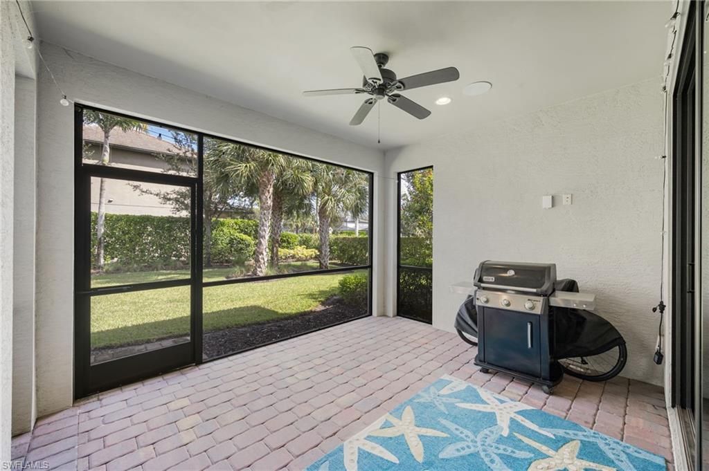16241 Borelle Cir , Naples, FL 34110 Photo