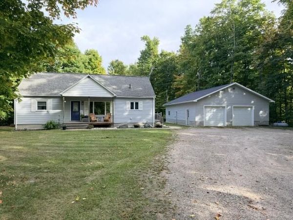 13763 S Riverside DR, Dafter, MI 49724