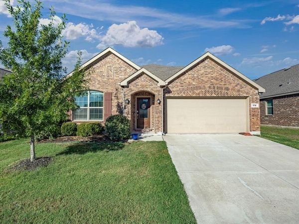 1716 Adams Drive, Little Elm, TX 75068