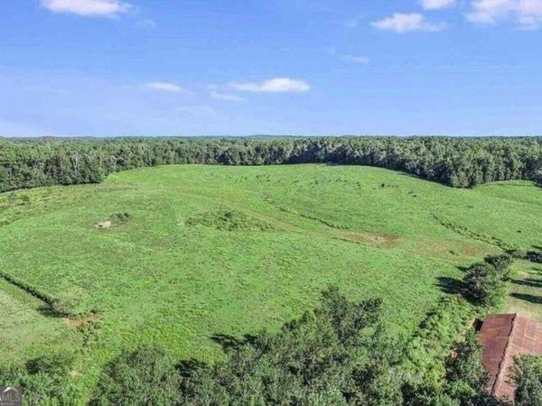 1340 441 Express Way, Mount Airy, GA 30563