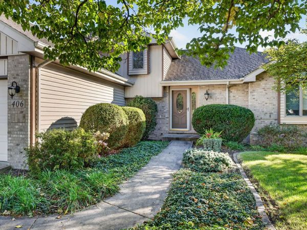 406 Buckingham Place, Shorewood, IL 60404