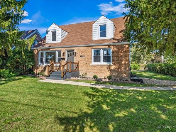 7232 W Oakton Street , Niles, IL 60714