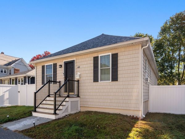 44 Holmes Rd, Dedham, MA 02026