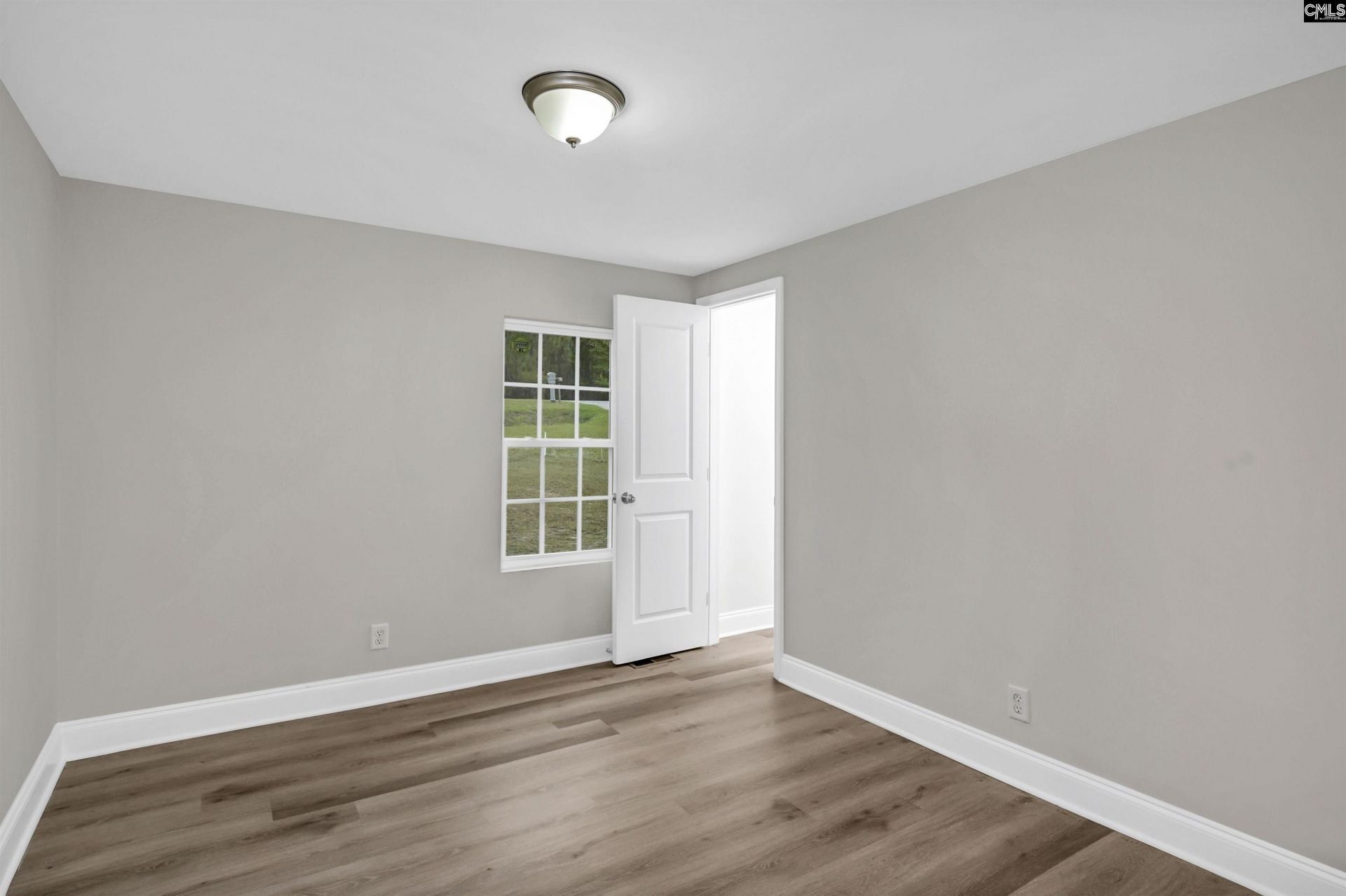 1731 Fort Jackson Road  Photo 24