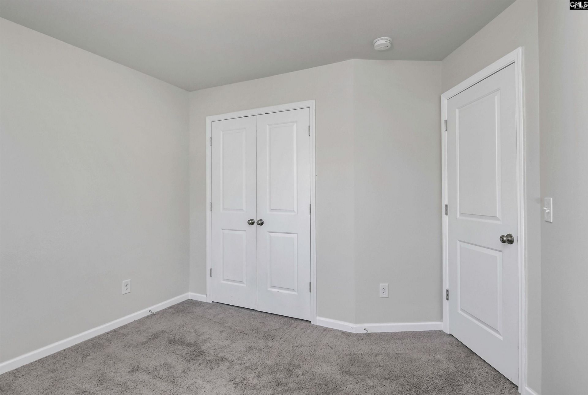 521 Kirkwall Court Photo 26