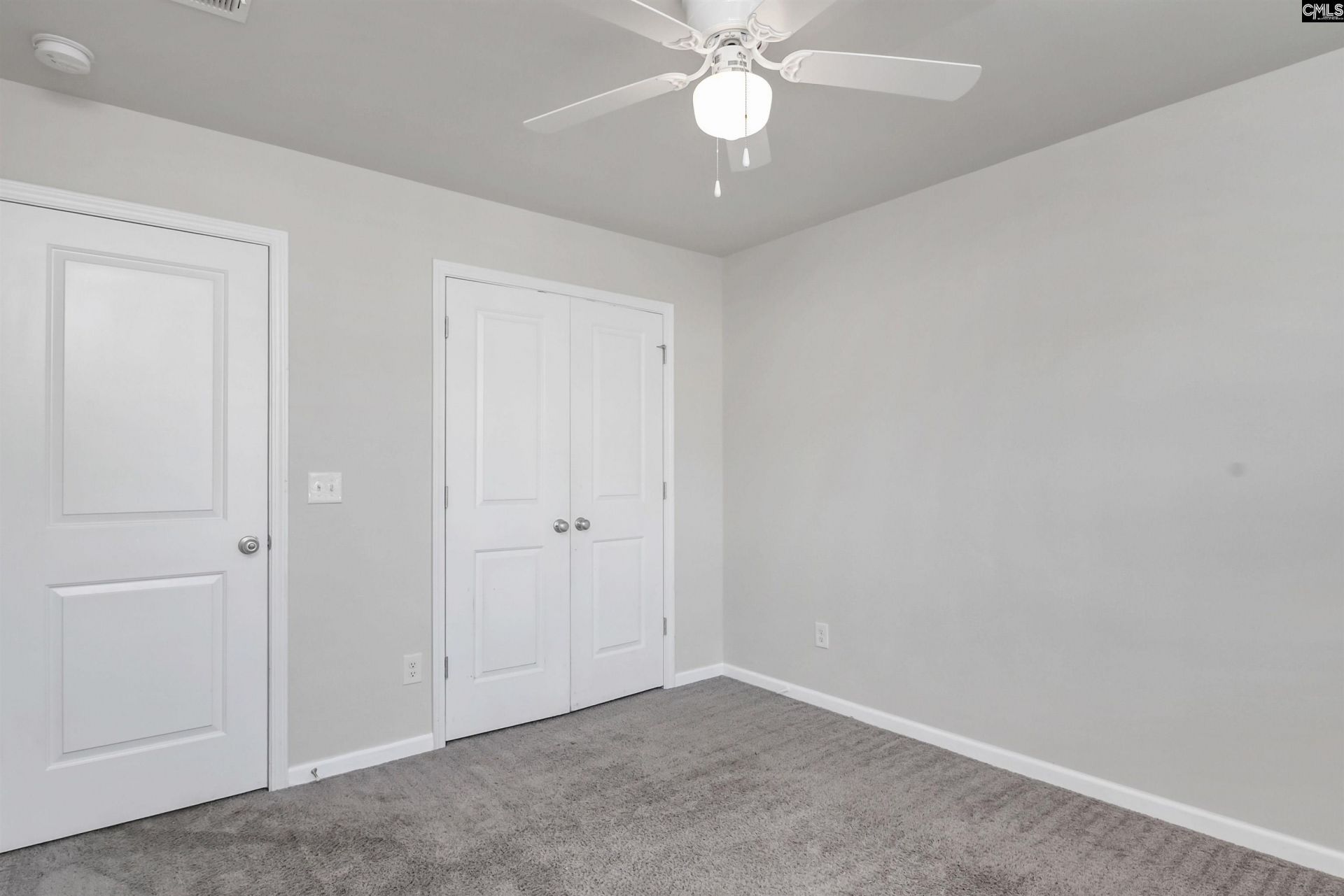 521 Kirkwall Court Photo 28