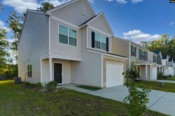 521 Kirkwall Court photo 4