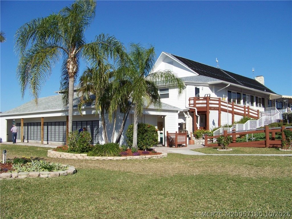 4 Nettles Boulevard, Jensen Beach, FL 34957 Photo