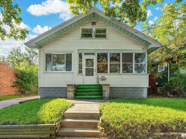 720 E FRYE Avenue, Peoria, IL 61603
