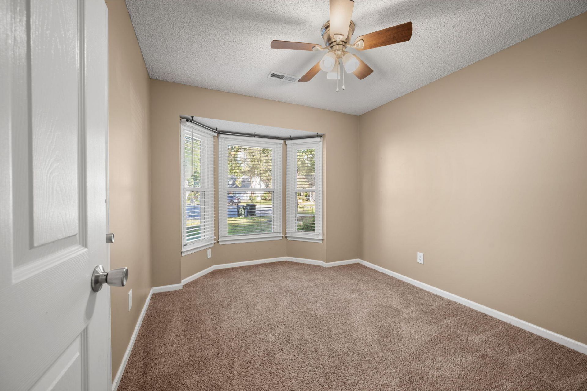 110 Macfarren Lane Photo 23