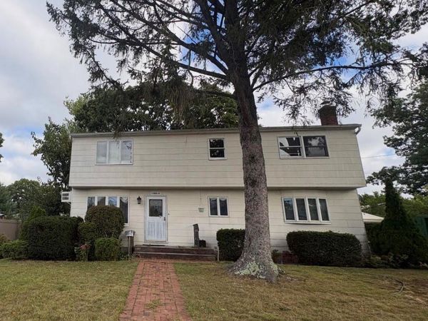 771 Windmill Avenue , West Babylon, NY 11704