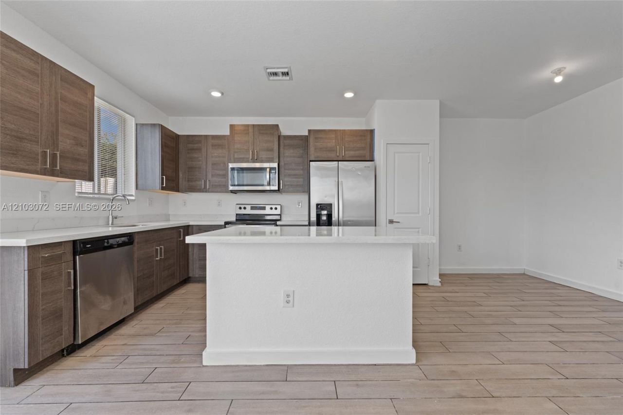 1010 SE 23rd Ave, Unit 1010, Homestead, FL 33035 Photo
