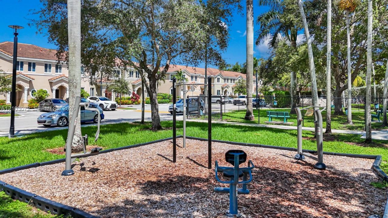 1010 SE 23rd Ave, Unit 1010, Homestead, FL 33035 Photo