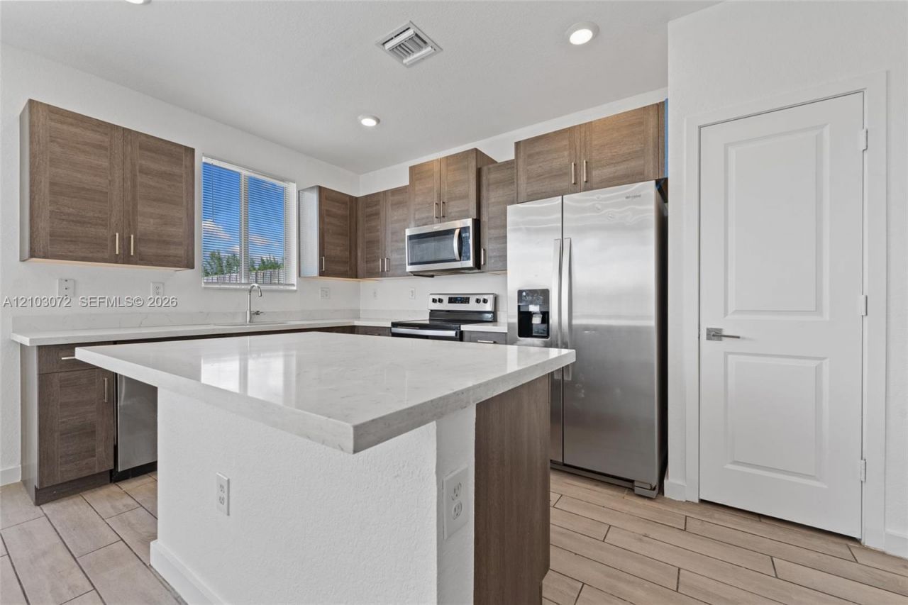 1010 SE 23rd Ave, Unit 1010, Homestead, FL 33035 Photo