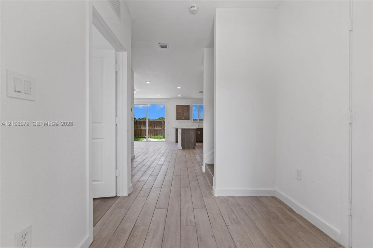1010 SE 23rd Ave, Unit 1010, Homestead, FL 33035 Photo