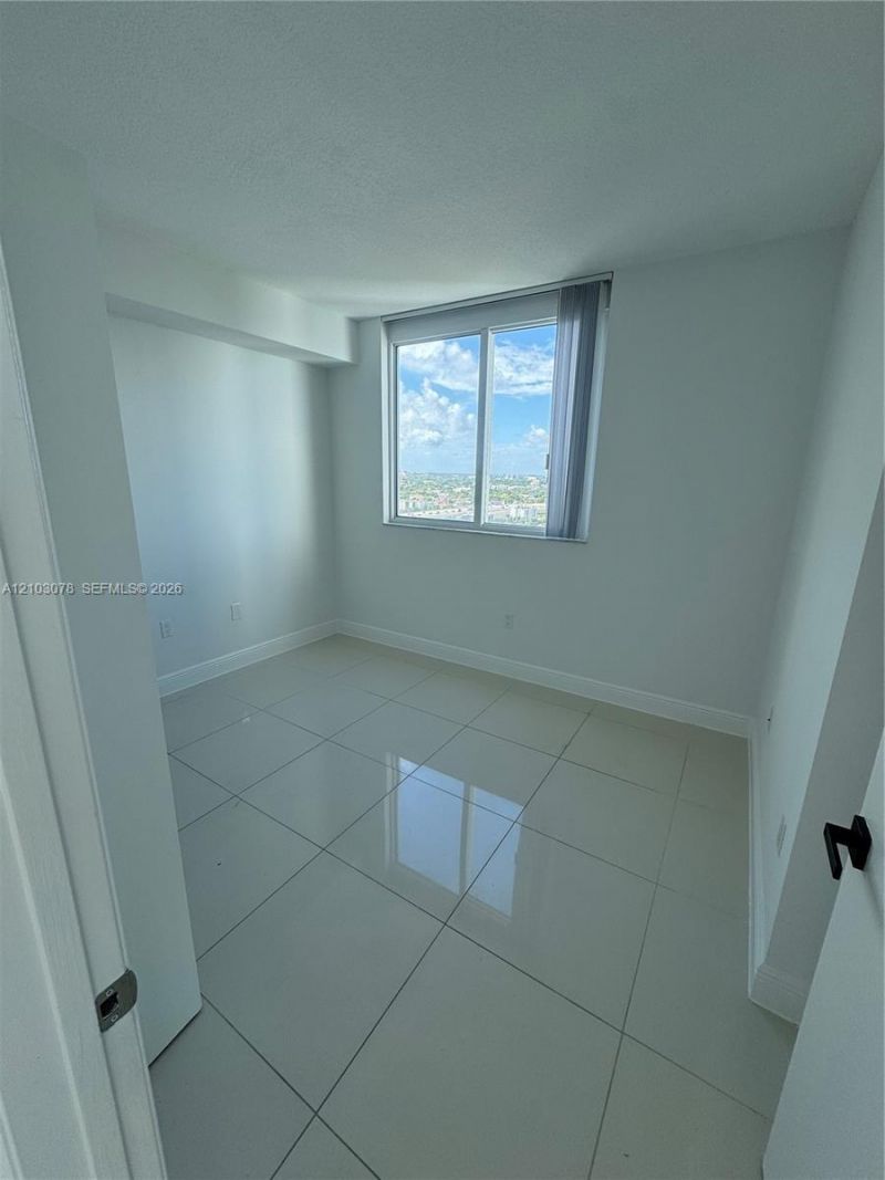 1871 NW S River Dr , Unit 2005, Miami, FL 33125 Photo