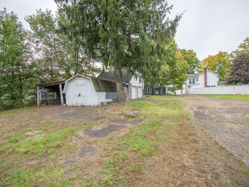 2468 Tabor Ridge Road NE, New Philadelphia, OH 44663 Photo 6