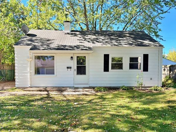 3742 Gary Avenue , Lorain, OH 44055