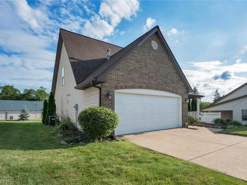 4316 Arlington Drive, Brunswick, OH 44212 Photo 2
