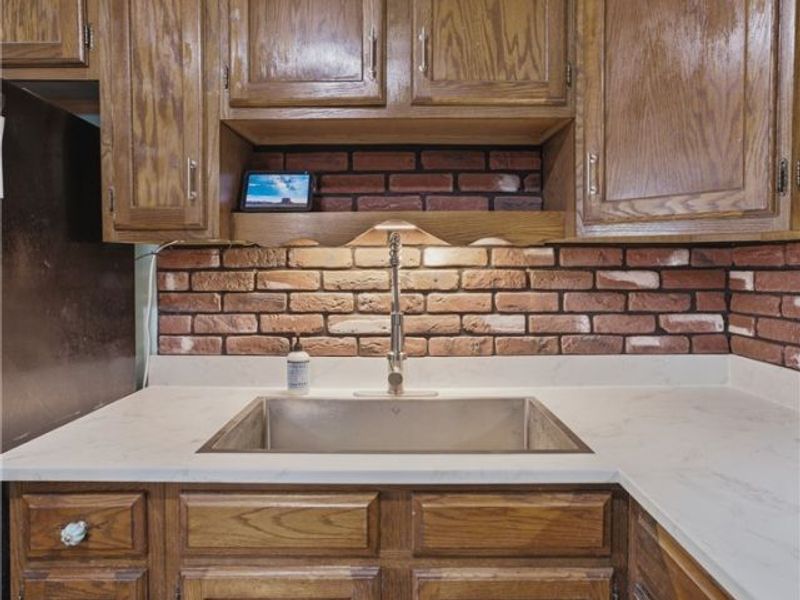 231 Manor Avenue NW, Canton, OH 44708 Photo 11