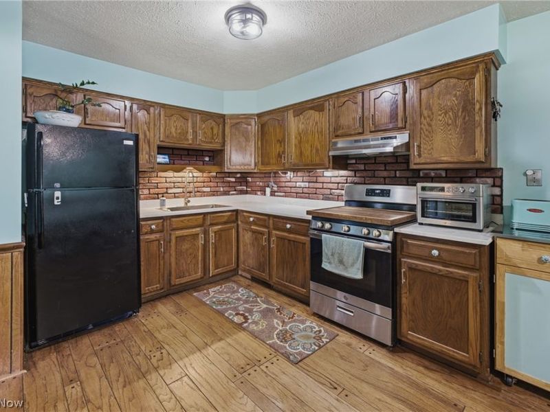 231 Manor Avenue NW, Canton, OH 44708 Photo 9