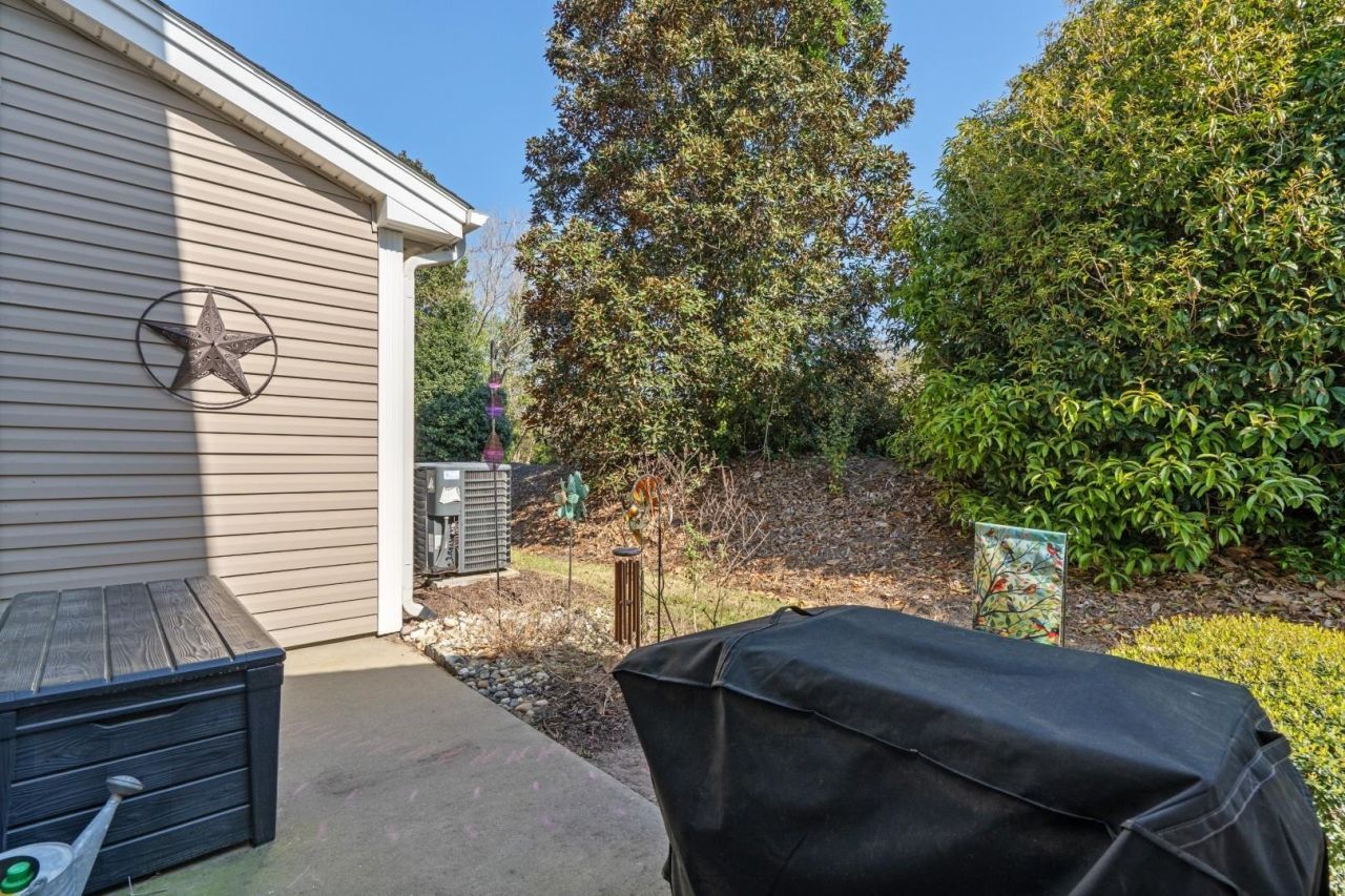 147 Chenoa Dr.  Photo 28