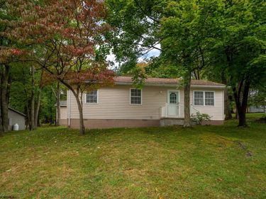 7 Buxton Lane, Morgantown, WV 26508