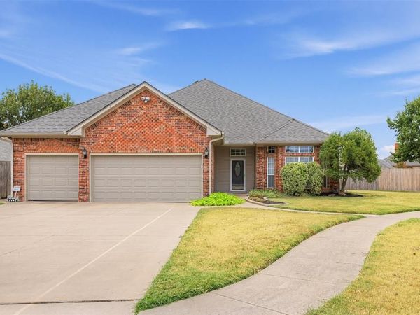 3908 Brunswick Lane, Norman, OK 73072