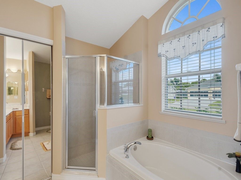 702 Atlantus Terrace , Sebastian, FL 32958 Photo