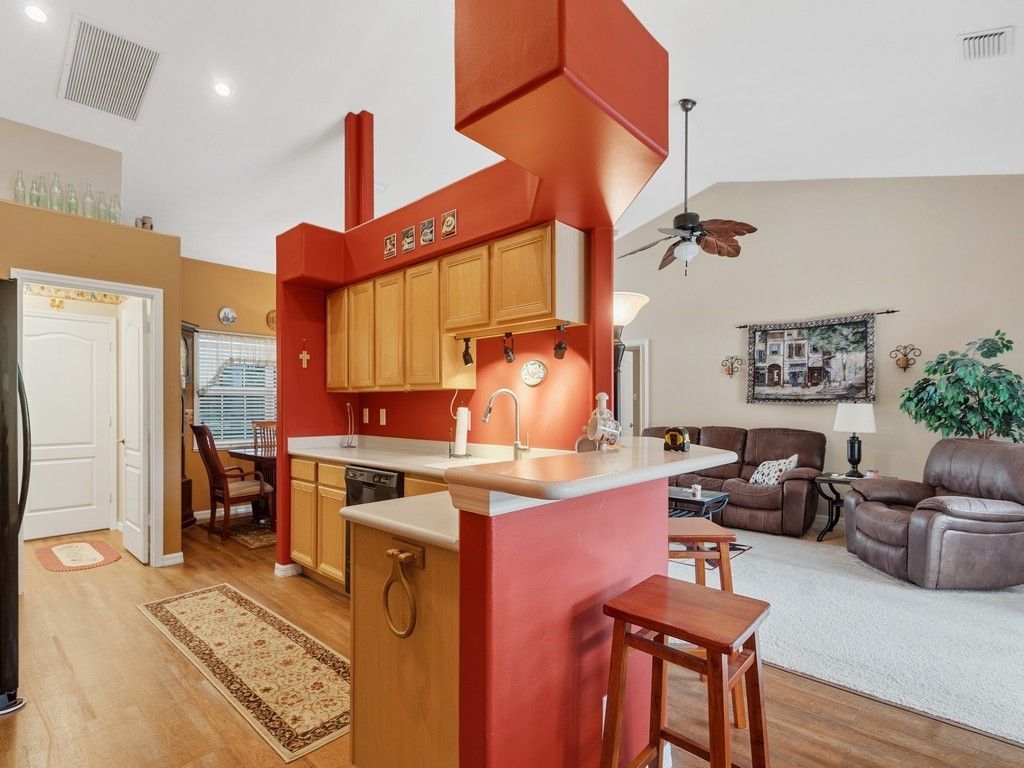 702 Atlantus Terrace , Sebastian, FL 32958 Photo