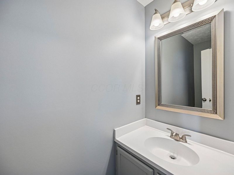 5873 Parkbridge Lane , Unit 21-4, Dublin, OH 43016 Photo 13