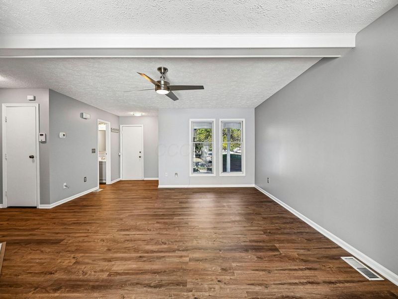 5873 Parkbridge Lane , Unit 21-4, Dublin, OH 43016 Photo 6