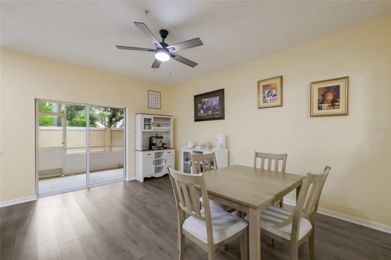 3793 Parkridge Circle, Unit 3-105, Sarasota, FL 34243 Photo