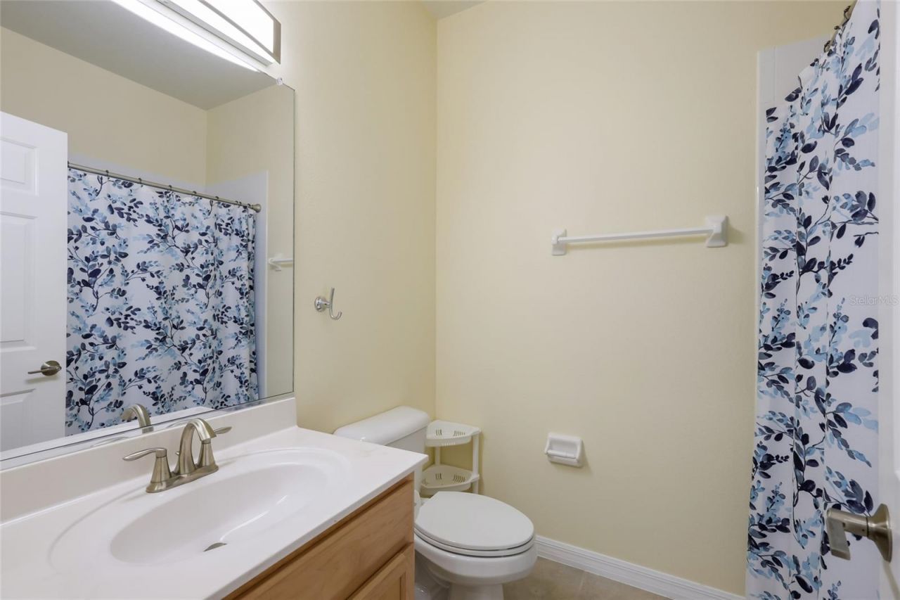 3793 Parkridge Circle, Unit 3-105, Sarasota, FL 34243 Photo